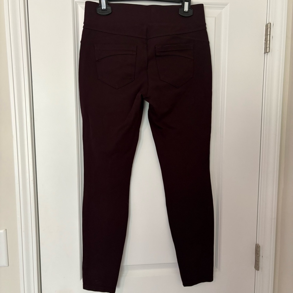 Liverpool Deep Burgundy jeggings
